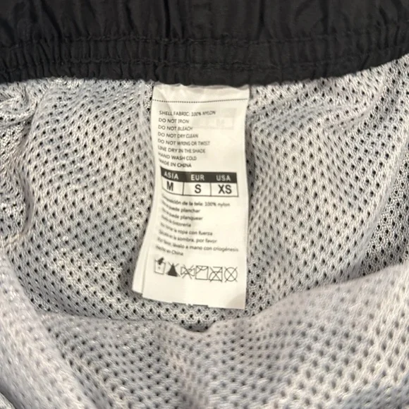 Men’s XS black swim trunks - Picture 2 of 2